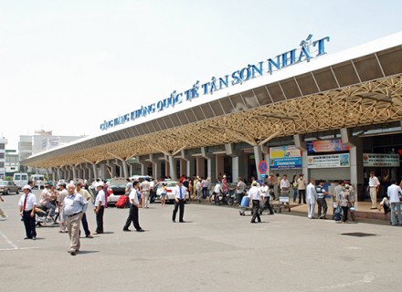 tan-son-nhat-airport