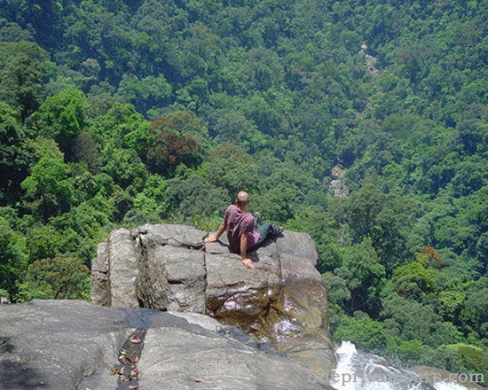 Hue – Bach Ma National Park – Hue - Do Quyen Waterfall top