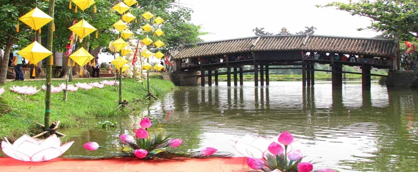 hue city tour - Thanh Toan bridge