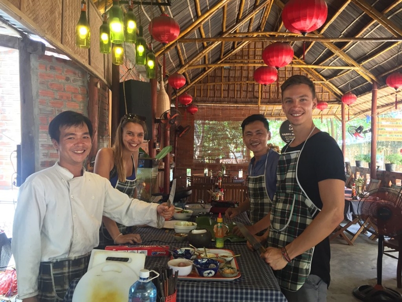 An Bang Beach Village Restaurant - things to do in hue